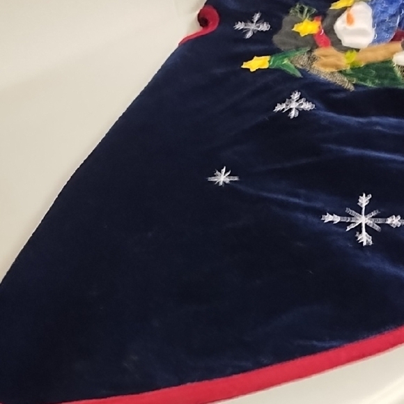 Festive Velvet Appliqued Snowman Tree Skirt Dark Navy - Picture 5 of 14